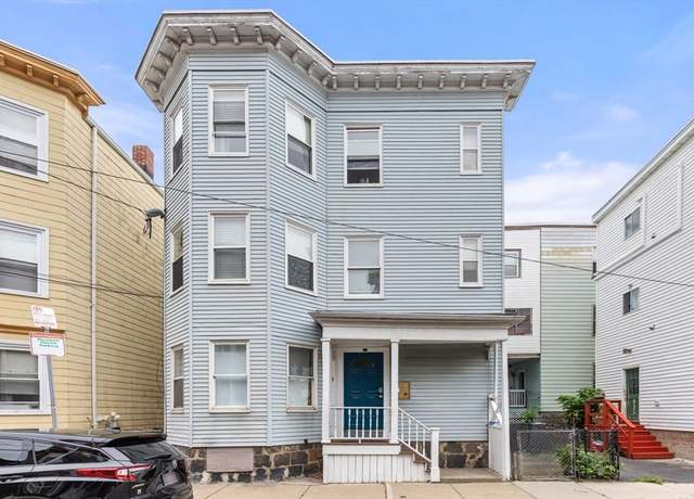 Property at 3 Spring Gdn #1, Boston, MA 02125, 3 beds, 2 baths