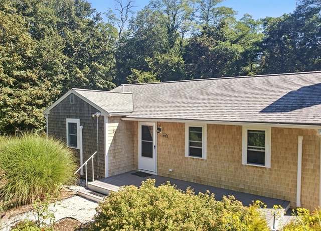 Property at 26 Locust Rd, Orleans, MA 02653, 2 beds, 1 bath