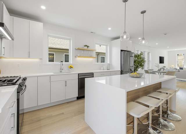Property at 39 Seven Pines Ave #39, Cambridge, MA 02140, 3 beds, 3 baths
