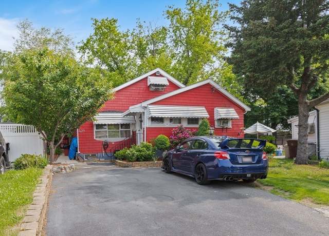 Property at 439 Vane St, Revere, MA 02151, 4 beds, 1.5 baths