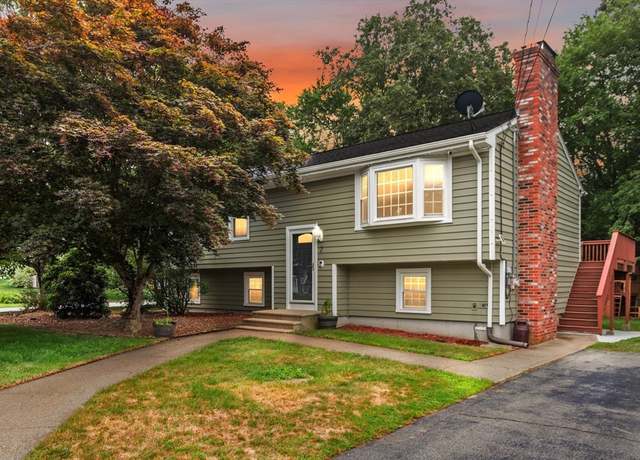 Property at 2 Glen Eagle Cir, Attleboro, MA 02703, 3 beds, 1 bath