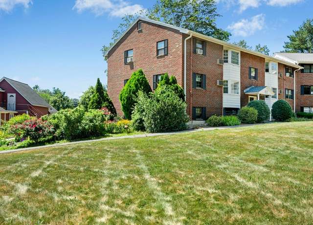 Property at 1 Town House Ln #6, Acton, MA 01720, 1 bed, 1 bath