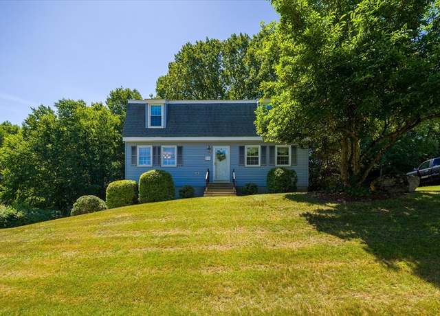 Property at 119 Winthrop Ln, Holden, MA 01520, 3 beds, 2.5 baths