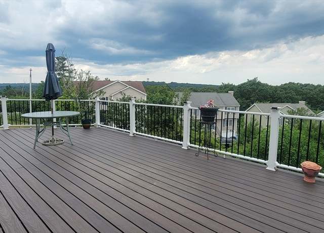 Property at 37 Mohave Rd, Worcester, MA 01606, 4 beds, 2.5 baths