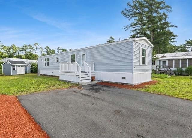 Property at 132 Queen Dr, Wareham, MA 02576, 2 beds, 2 baths