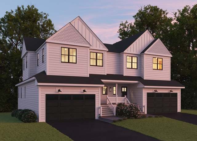Property at 83 Oliver Pond Cir #7, Franklin, MA 02038, 2 beds, 2.5 baths