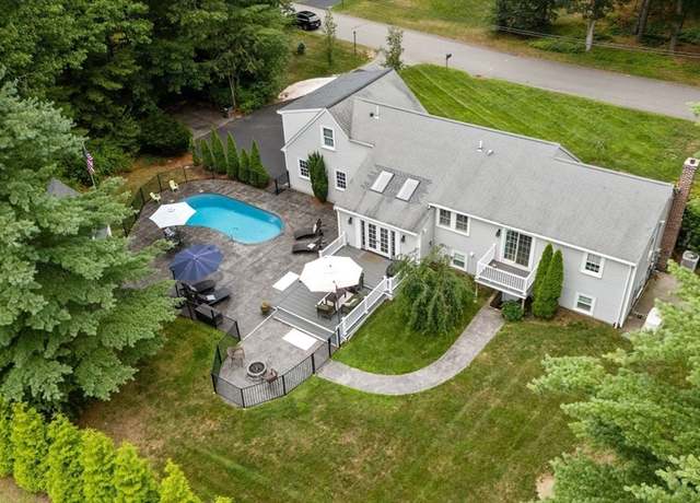 Property at 31 Delorenzo Dr, Duxbury, MA 02332, 4 beds, 4 baths