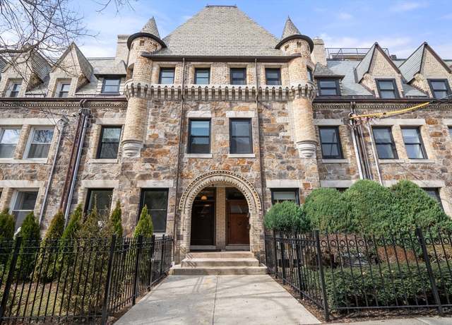 Property at 322 Tappan #1, Brookline, MA 02445, 3 beds, 3.5 baths