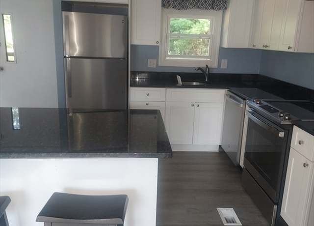 Property at 21 Windswept Rd, Wareham, MA 02576, 2 beds, 1.5 baths