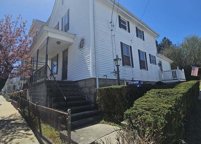 Property at 37 Smith St, Fall River, MA 02721, 3 beds, 1 bath