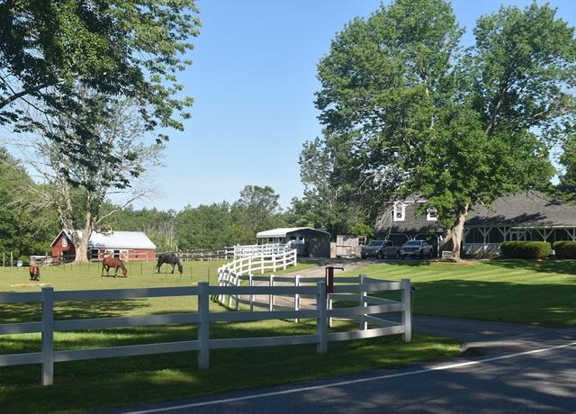 Property at 111 Northwest Rd, Spencer, MA 01562, 5 beds, 3.5 baths