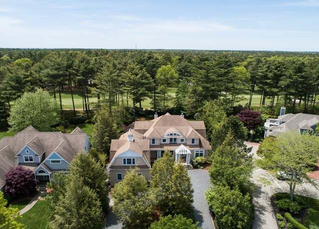 Property at 68 The Hts, Mashpee, MA 02649, 4 beds, 4.5 baths