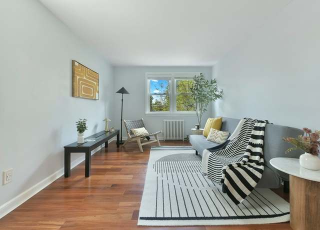 Property at 23 Newman Rd #3, Malden, MA 02148, 1 bed, 1 bath