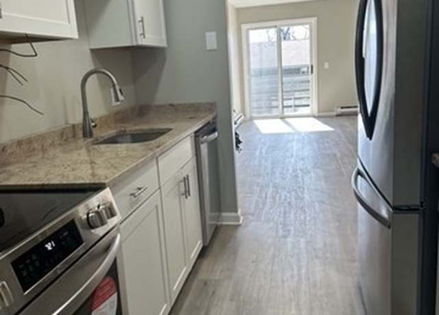 Property at 1197 Grafton St #62, Worcester, MA 01604, 2 beds, 1 bath