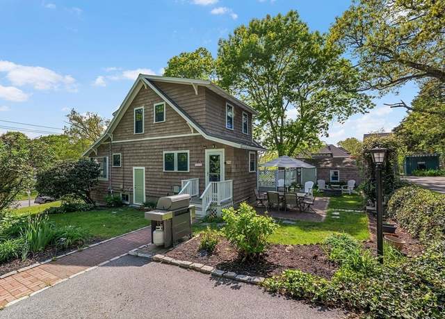 Property at 296 N Main St, Cohasset, MA 02025, 3 beds, 1 bath