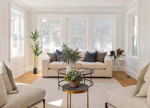 Property at 37-39 Governor Winthrop Rd #1, Somerville, MA 02145, 4 beds, 4 baths
