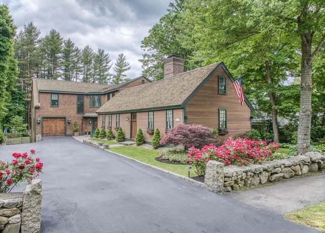 Property at 67 Salem St, Andover, MA 01810, 4 beds, 4.5 baths