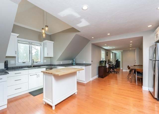 Property at 8 Putnam St #3, Danvers, MA 01923, 2 beds, 1 bath