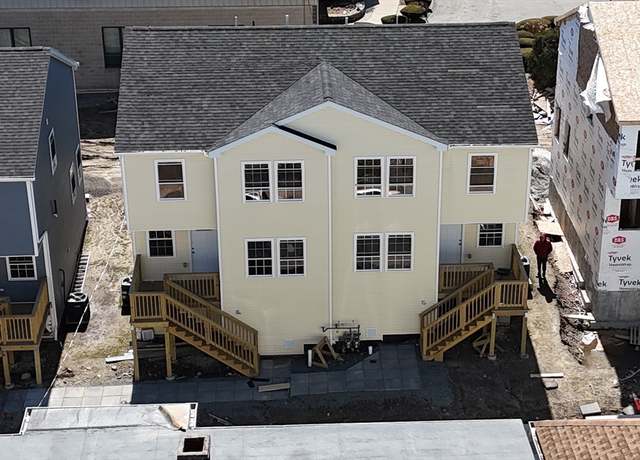 Property at 25 Lebanon St Unit D, Fall River, MA 02723, 3 beds, 2.5 baths