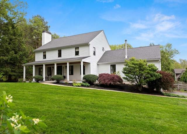 Property at 173 Sagamore St, Hamilton, MA 01982, 4 beds, 2.5 baths