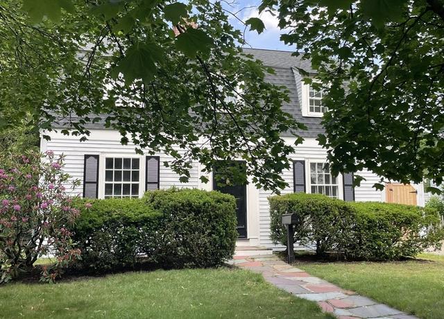 Property at 27 Fairway Dr, Newton, MA 02465, 3 beds, 1.5 baths