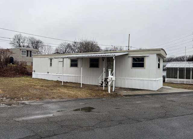 Property at 32 Mockingbird Dr, Chicopee, MA 01013, 2 beds, 1 bath
