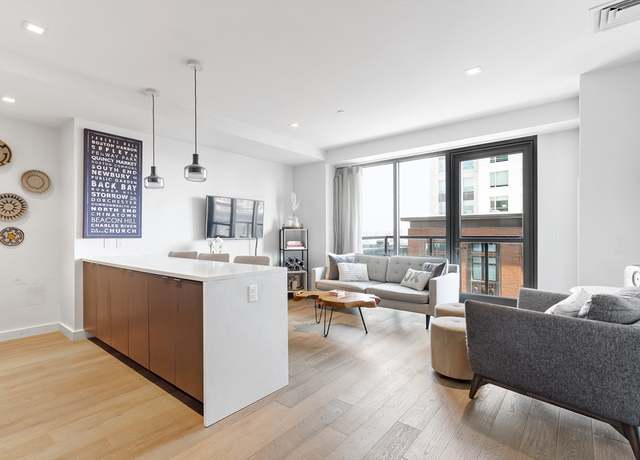 Property at 375 Canal St #709, Somerville, MA 02145, 1 bed, 1 bath