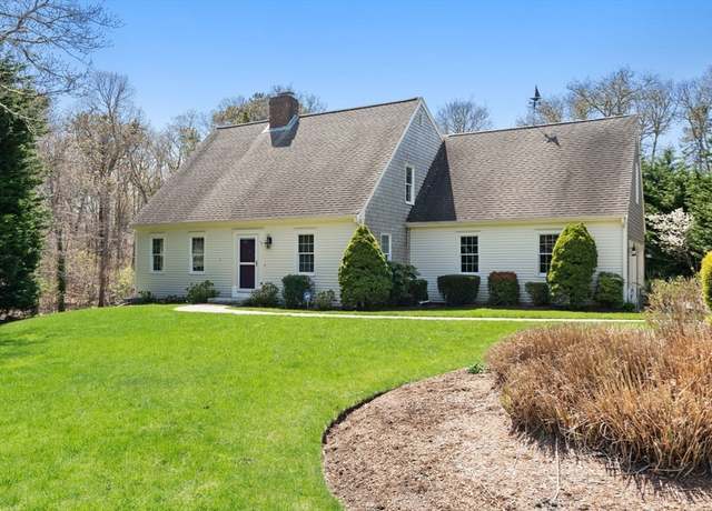 Property at 19 Windward Walk, Harwich, MA 02646, 4 beds, 2.5 baths