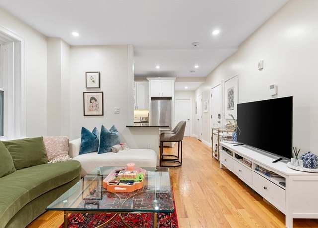 Property at 81 Prince St #2, Boston, MA 02113, 3 beds, 2 baths