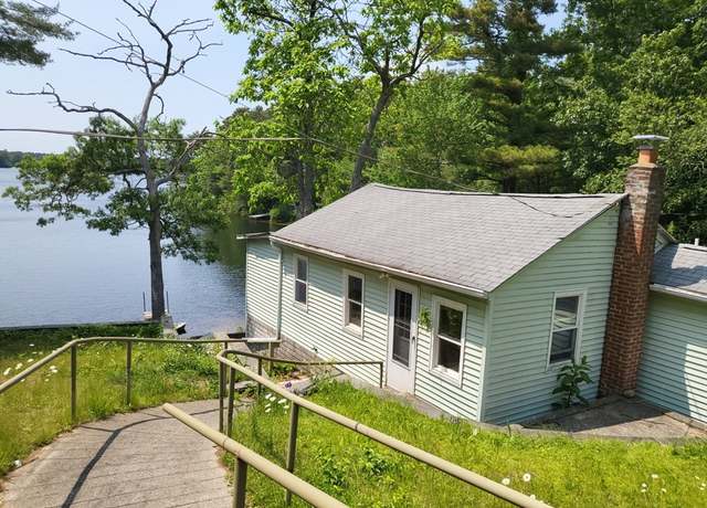 Property at 8 Plymouth Ave, Wareham, MA 02538, 1 bed, 1 bath