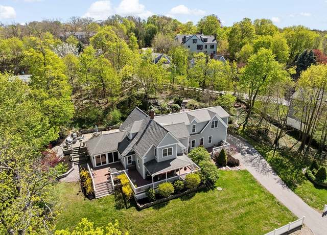 Property at 678 Jerusalem Rd, Cohasset, MA 02025, 5 beds, 3 baths