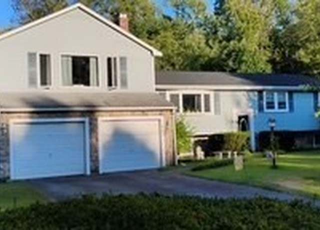 Property at 647 Rebecca Rd, Dighton, MA 02764, 4 beds, 1.5 baths