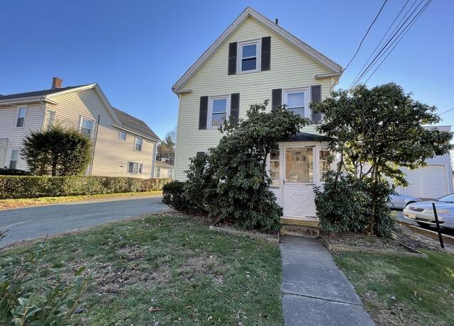 Property at 334 River St, Newton, MA 02465, 3 beds, 1 bath