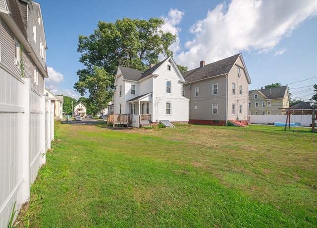 Property at 661 Carew St, Springfield, MA 01104, 3 beds, 2 baths