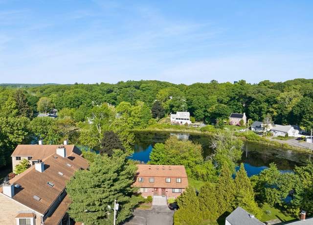 Property at 212 Washington St #212, Canton, MA 02021, 2 beds, 1.5 baths