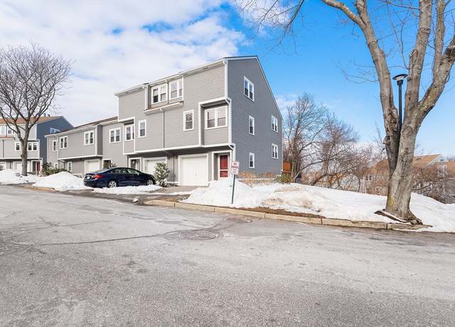 Property at 2 Russell Dr Unit 2D, Salem, MA 01970, 2 beds, 1.5 baths