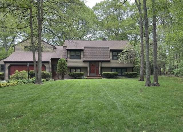 Property at 66 Holly Ridge Dr, Sandwich, MA 02563, 4 beds, 2 baths