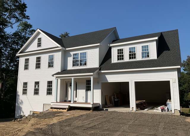 Property at 77 Pembroke St, Kingston, MA 02364, 3 beds, 2.5 baths