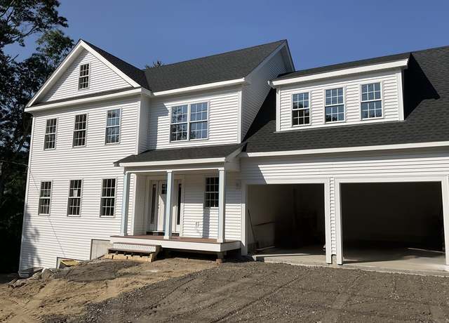 Property at 77 Pembroke St, Kingston, MA 02364, 3 beds, 2.5 baths