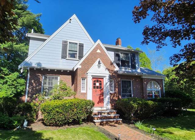 Property at 36 Hillside Ave, Amesbury, MA 01913, 3 beds, 1.5 baths