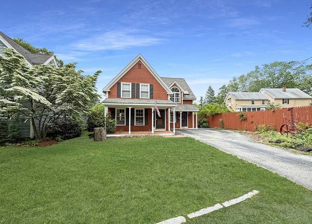 Property at 14 Putnam Ave, Chelmsford, MA 01824, 3 beds, 2 baths