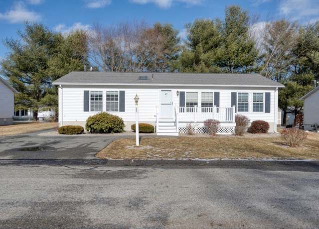 Property at 27 Trailwood Dr, Bridgewater, MA 02324, 2 beds, 2 baths