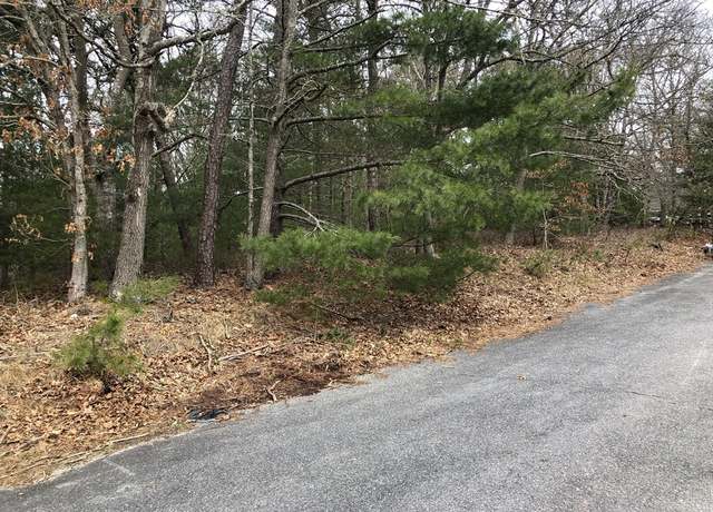 Property at 30 Wings Ln, Barnstable, MA 02635