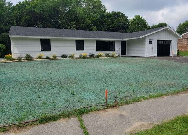 Property at 17 Richard Rd, Hudson, MA 01749, 4 beds, 2.5 baths