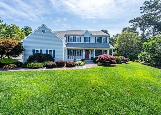 Property at 7 Mizzen Ln, Bourne, MA 02532, 4 beds, 2.5 baths