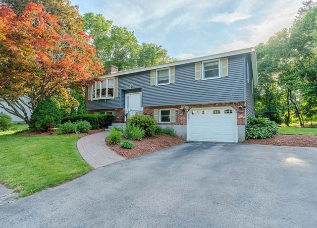 Property at 13 Cove St, Chelmsford, MA 01824, 3 beds, 1 bath