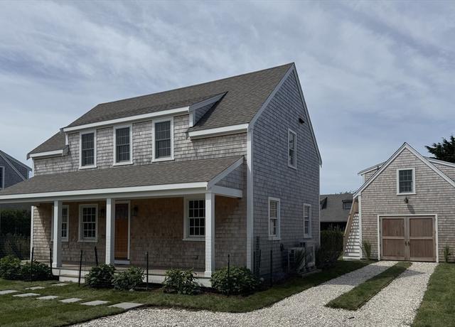 Property at 8 Sconset Ave, Nantucket, MA 02554, 4 beds, 4.5 baths