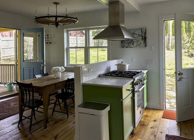 Property at 36 Castle Ln, Great Barrington, MA 01230, 2 beds, 1 bath