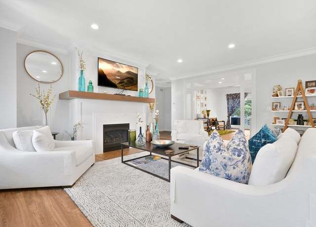 Property at 31 Ridge St, Berkley, MA 02779, 3 beds, 2.5 baths