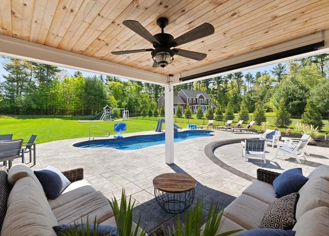 Property at 20 Quail Run Rd, Bridgewater, MA 02324, 4 beds, 2.5 baths